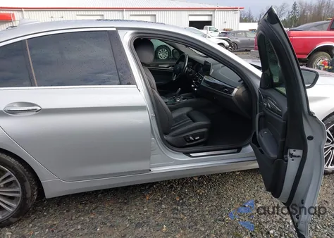 2017 BMW 530I xDrive из США, поврежденный, VIN WBAJA7C3XHWA71019